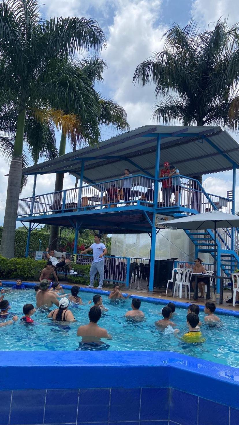 Hotel Campestre La Cecilia Montenegro Bagian luar foto